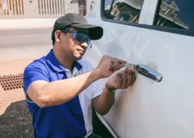Car Locksmith in DeKalb, IL